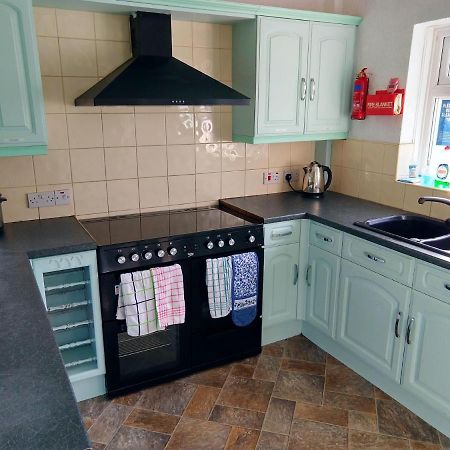 Napier Town House - Self Catering - Guesthouse Style - Twin And Double Rooms Workington Exterior photo